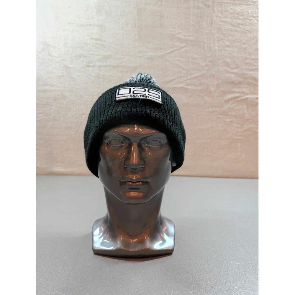 D2S Est 1991 Black Cuffed Beanie Hat Pom Pom Acrylic Knit Winter Cap Mens Womens